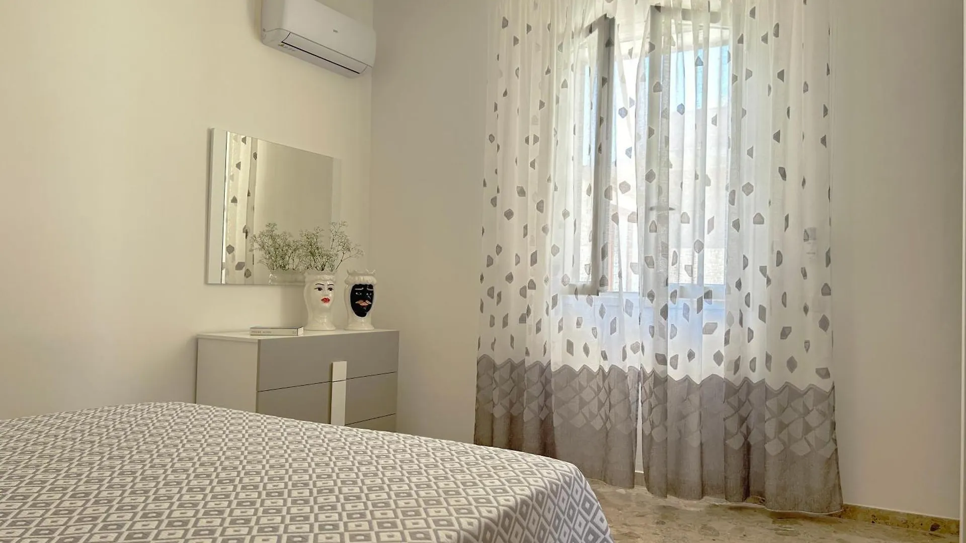 Villa Sole Near The Sandy Beach, Parking & Wifi Avola 0*,