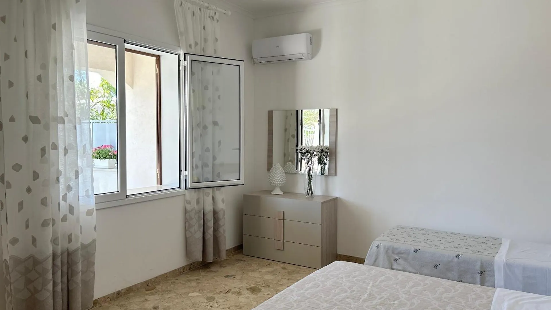 Villa Sole Near The Sandy Beach, Parking & Wifi Avola